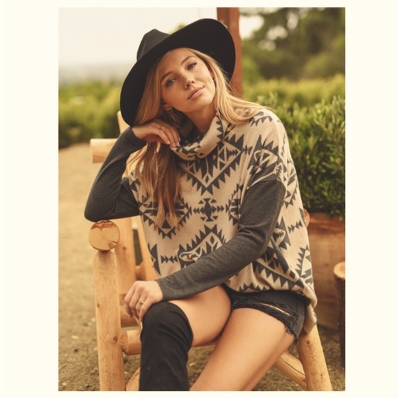 ✌🏼 #2034 Brushed Boho Southwest Vibes Aztec Cowl Neck Top - Picture 9 of 16